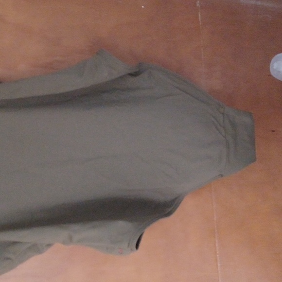 Everlane The V Neck One Piece - Picture 10 of 12